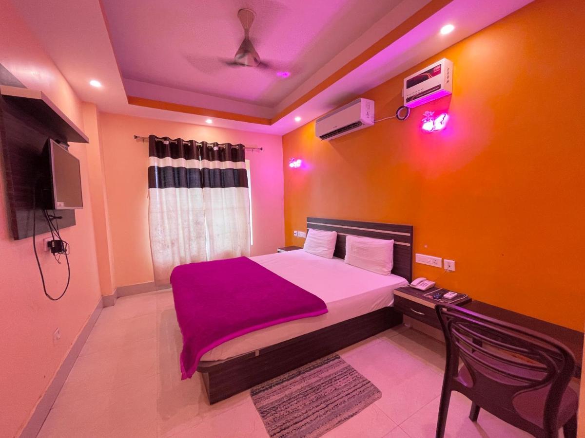 Hotel Deo Puri Exterior foto